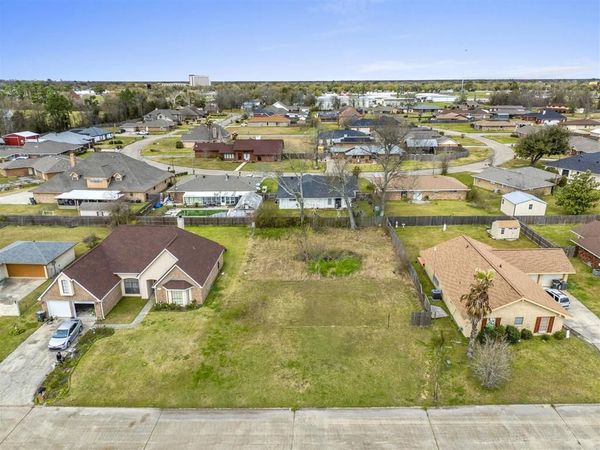 2009 Bancroft Street, Lake Charles, LA 70607