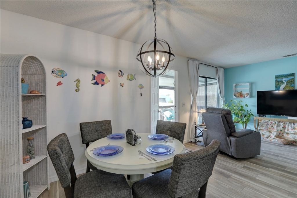 1116 Breezy Way, Unit 1H, Sebastian, FL 32958 Photo