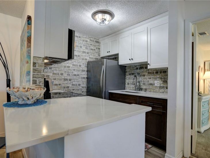 1116 Breezy Way, Unit 1H, Sebastian, FL 32958