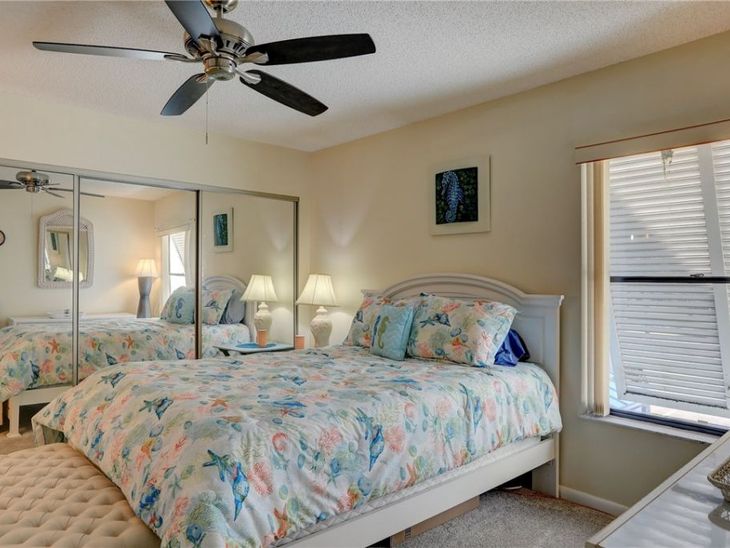 1116 Breezy Way, Unit 1H, Sebastian, FL 32958
