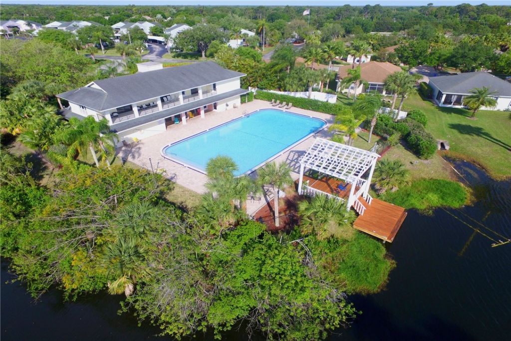 1116 Breezy Way, Unit 1H, Sebastian, FL 32958 Photo