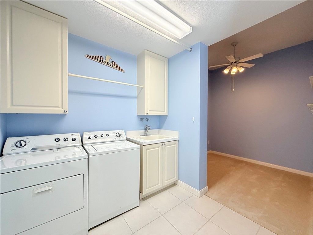 29 Harbour Isle Drive, Unit PH-01, Hutchinson Island, FL 34949 Photo