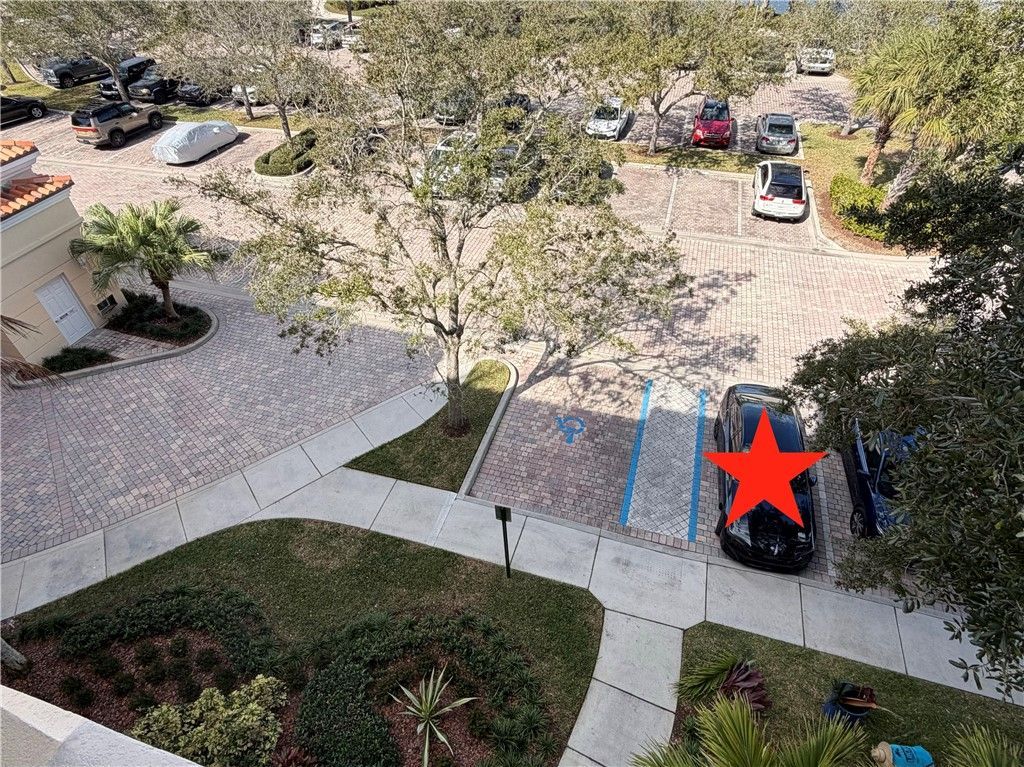 29 Harbour Isle Drive, Unit PH-01, Hutchinson Island, FL 34949 Photo