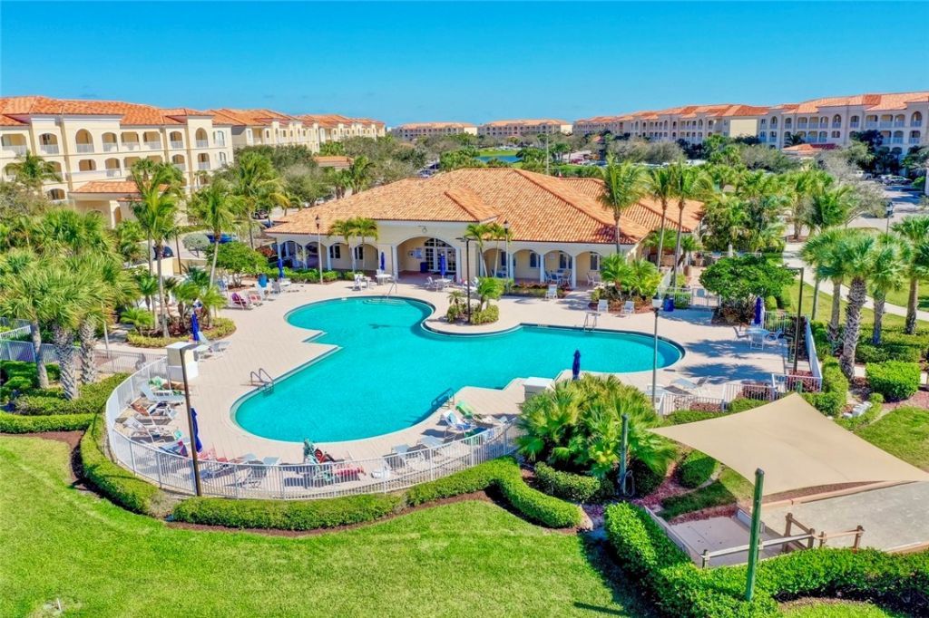 29 Harbour Isle Drive, Unit PH-01, Hutchinson Island, FL 34949 Photo