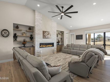 7201 Silver King Drive, Sparks, NV 89436 Photo