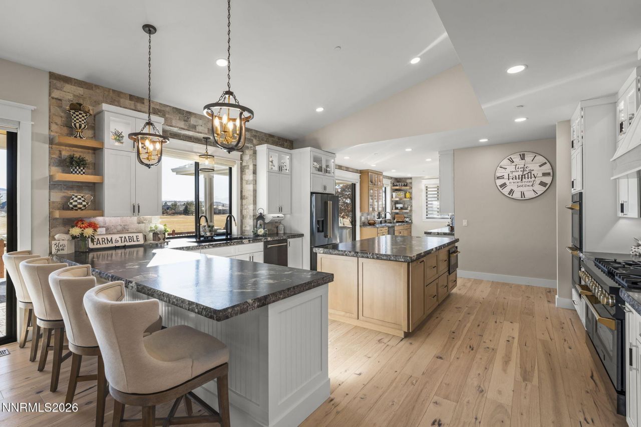 7201 Silver King Drive, Sparks, NV 89436 Photo