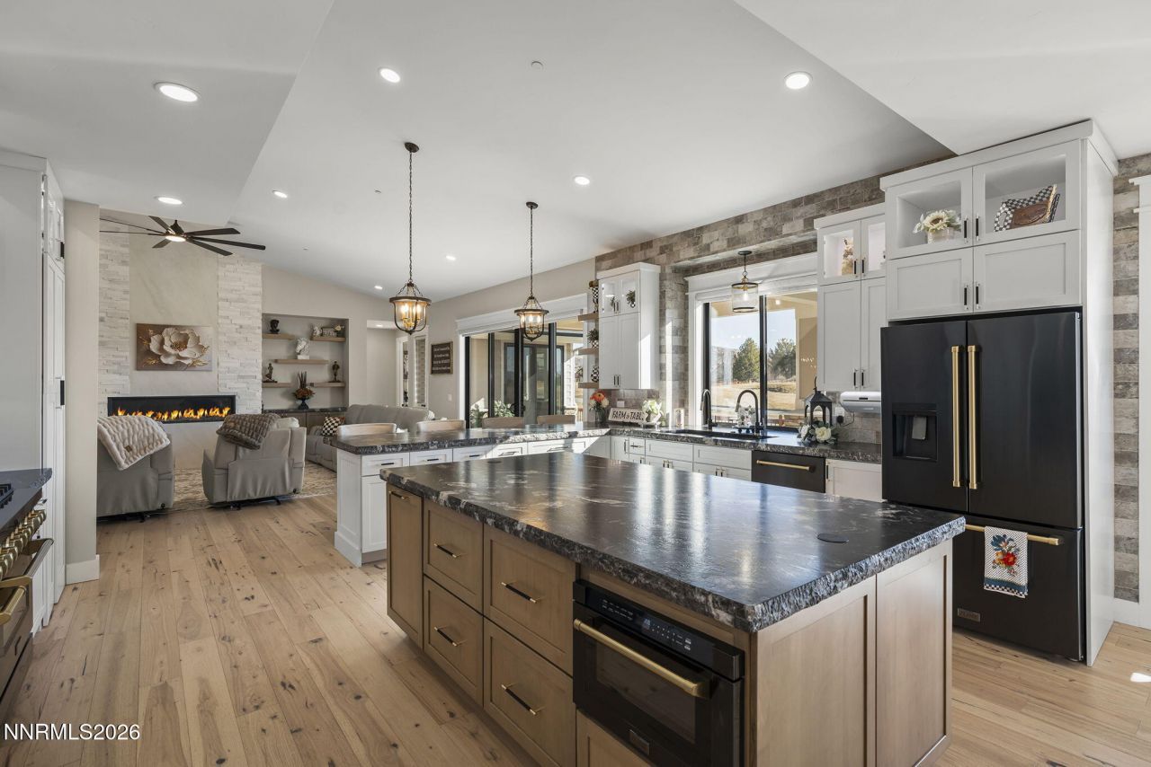 7201 Silver King Drive, Sparks, NV 89436 Photo