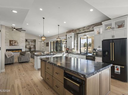 7201 Silver King Drive, Sparks, NV 89436 Photo