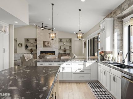 7201 Silver King Drive, Sparks, NV 89436 Photo