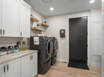 7201 Silver King Drive, Sparks, NV 89436 Photo