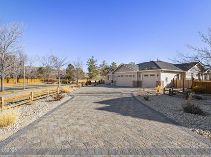 7201 Silver King Drive, Sparks, NV 89436 Photo