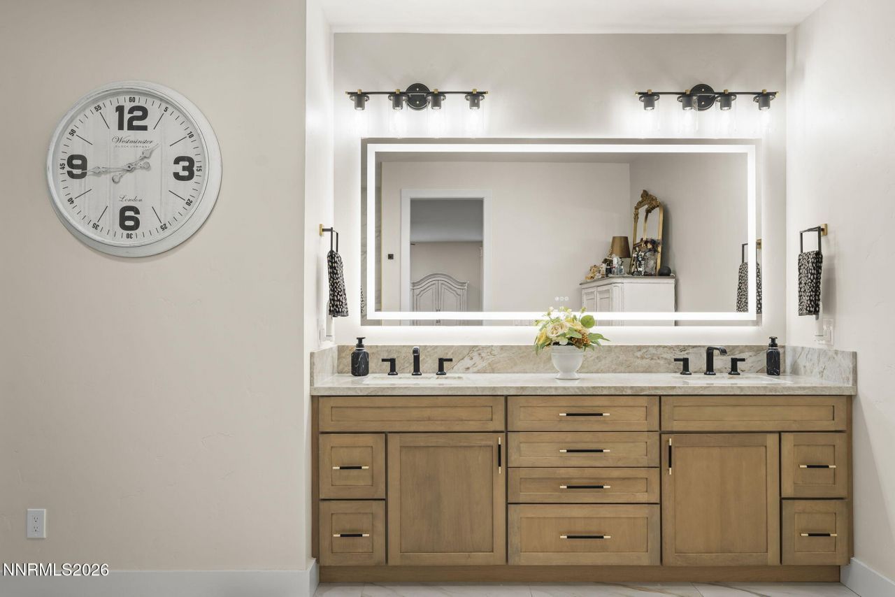 7201 Silver King Drive, Sparks, NV 89436 Photo