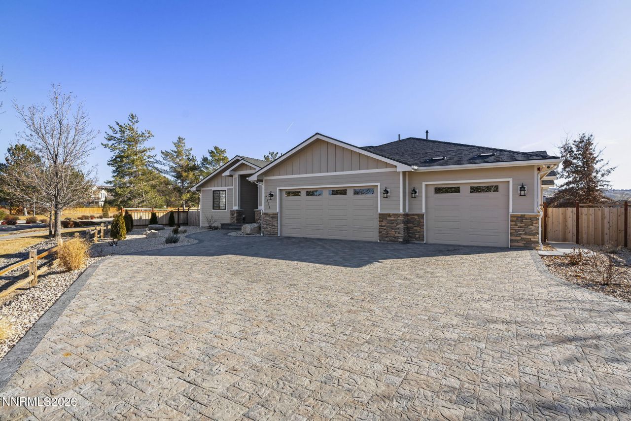 7201 Silver King Drive, Sparks, NV 89436 Photo
