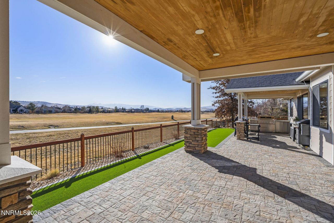 7201 Silver King Drive, Sparks, NV 89436 Photo