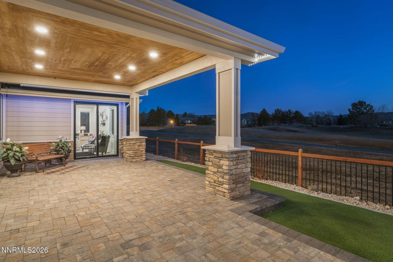 7201 Silver King Drive, Sparks, NV 89436 Photo