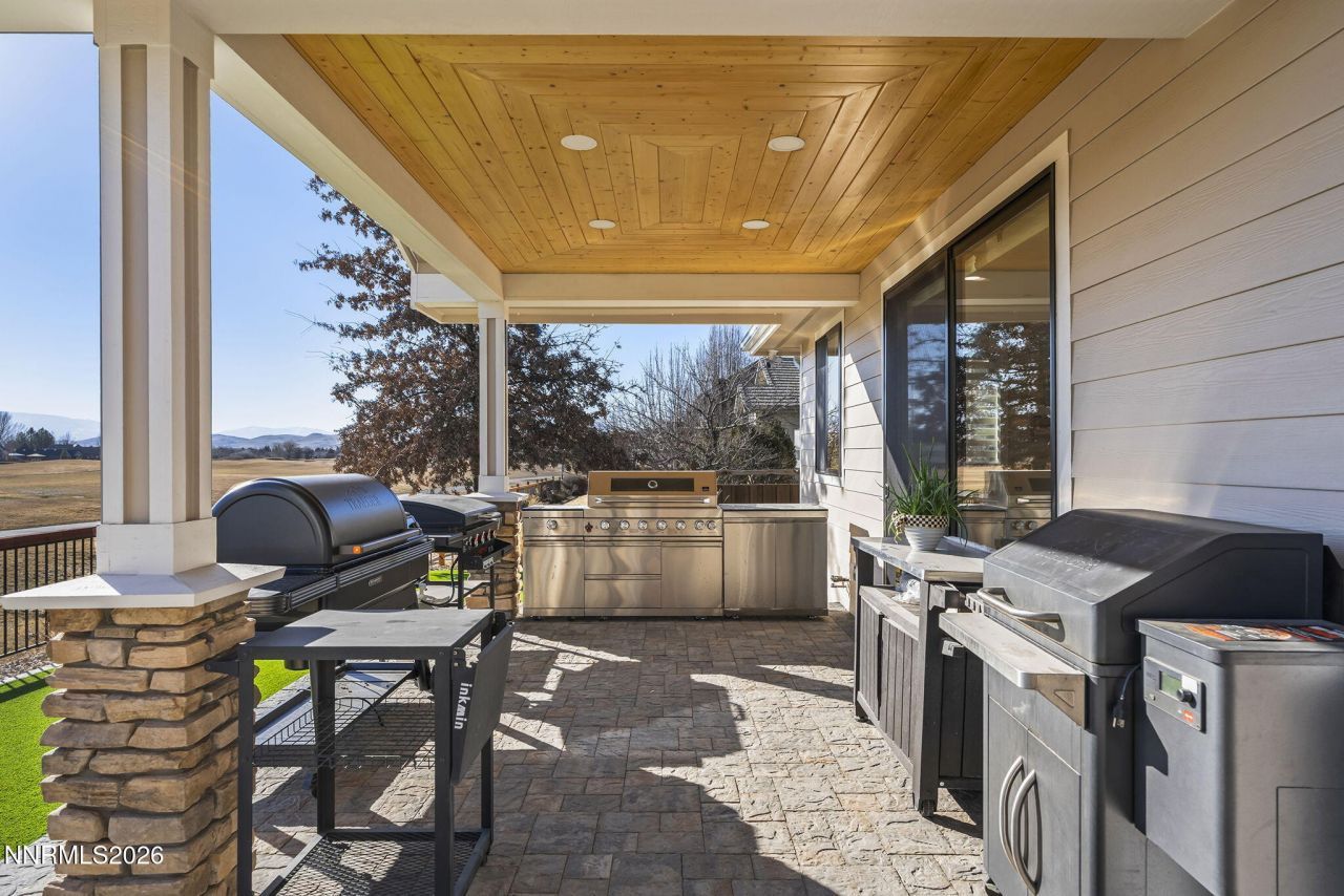 7201 Silver King Drive, Sparks, NV 89436 Photo