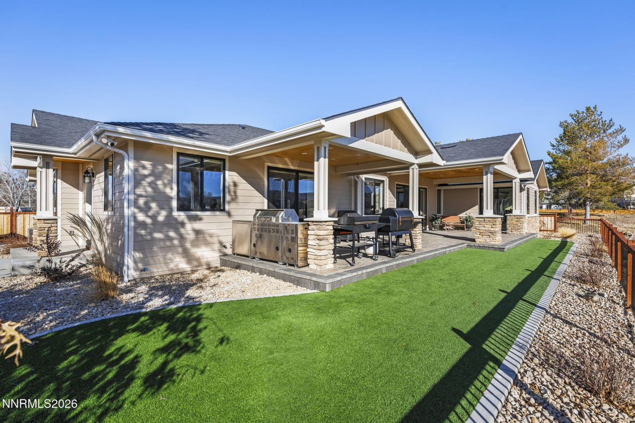 7201 Silver King Drive, Sparks, NV 89436 Photo