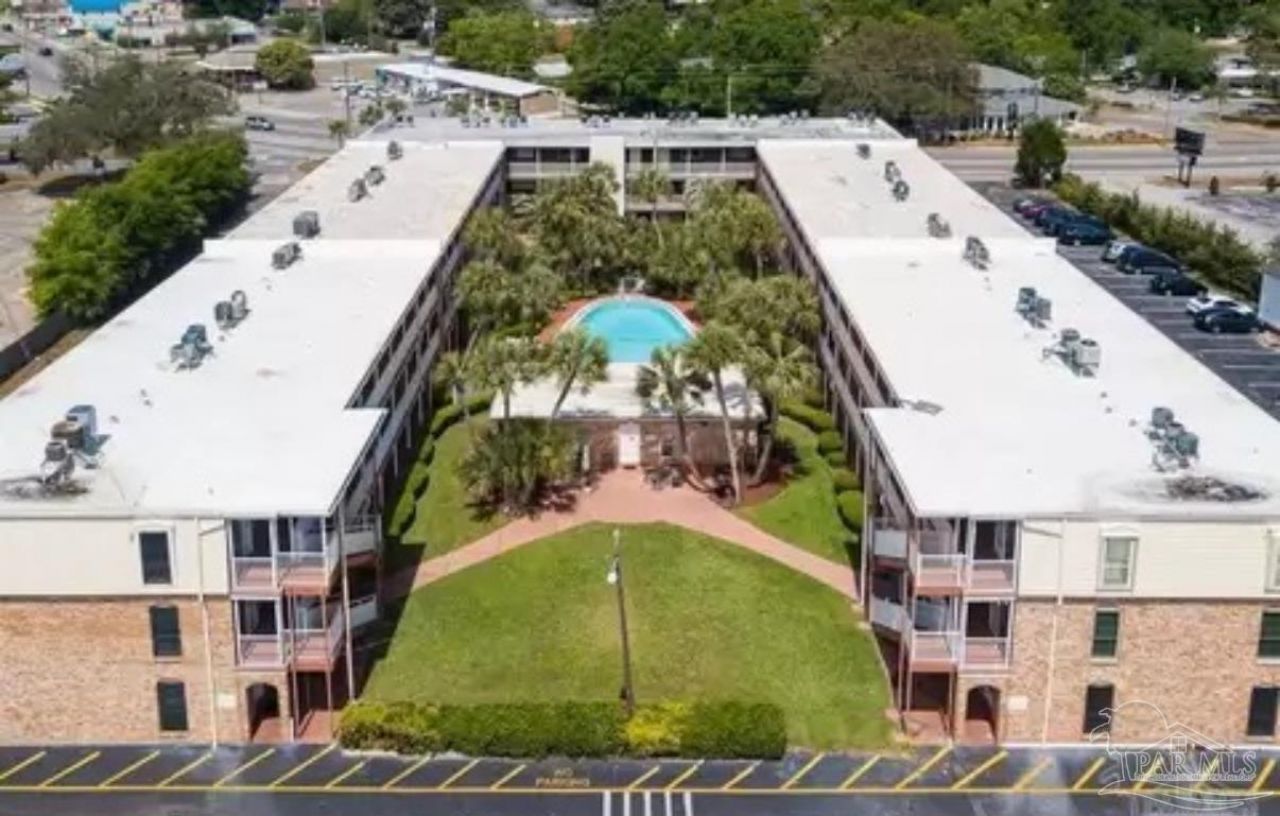 600 Scenic Hwy, Unit 209, Pensacola, FL 32503 Main Photo