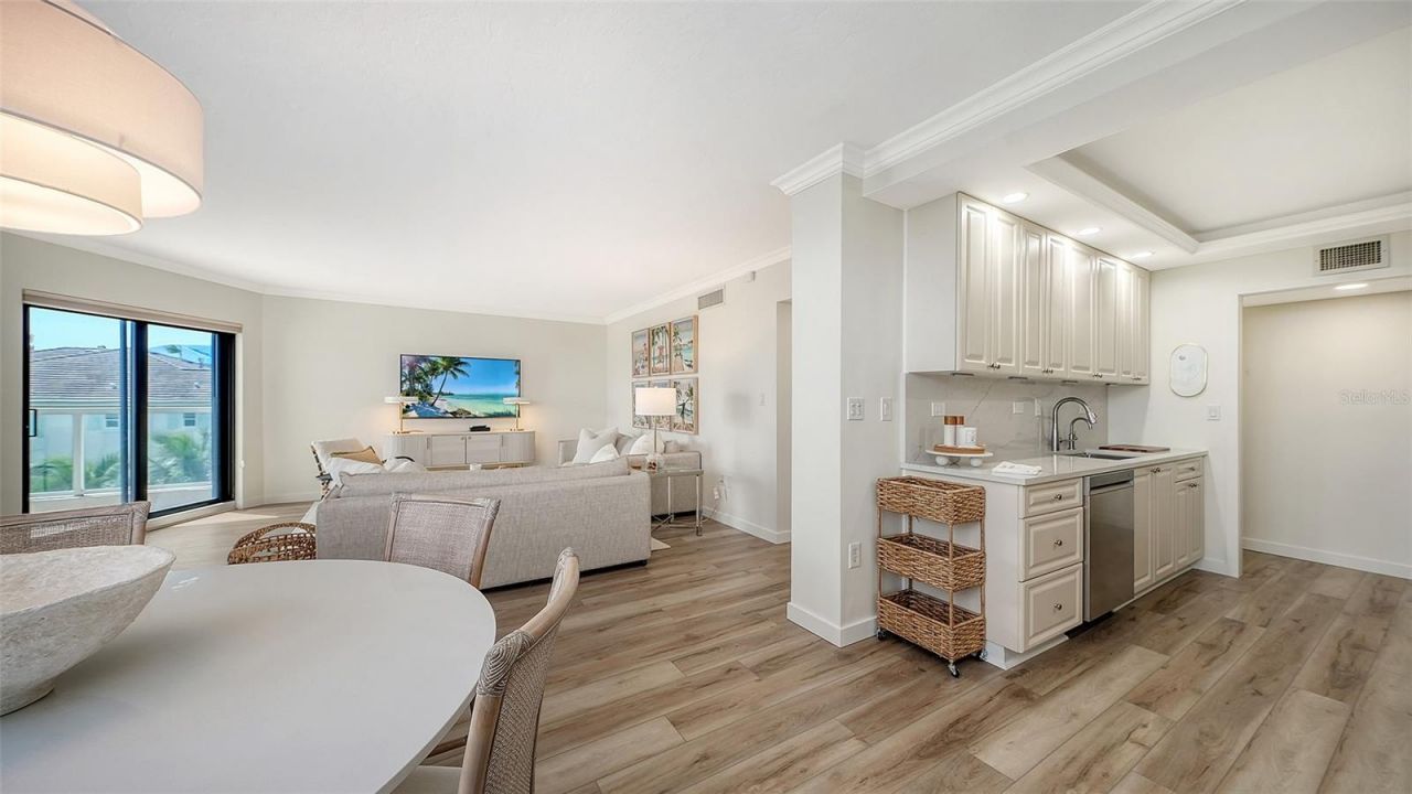 1000 Longboat Club Road, Unit 403, Longboat Key, FL 34228 Photo