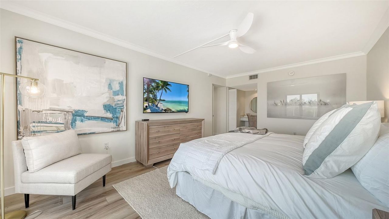 1000 Longboat Club Road, Unit 403, Longboat Key, FL 34228 Photo