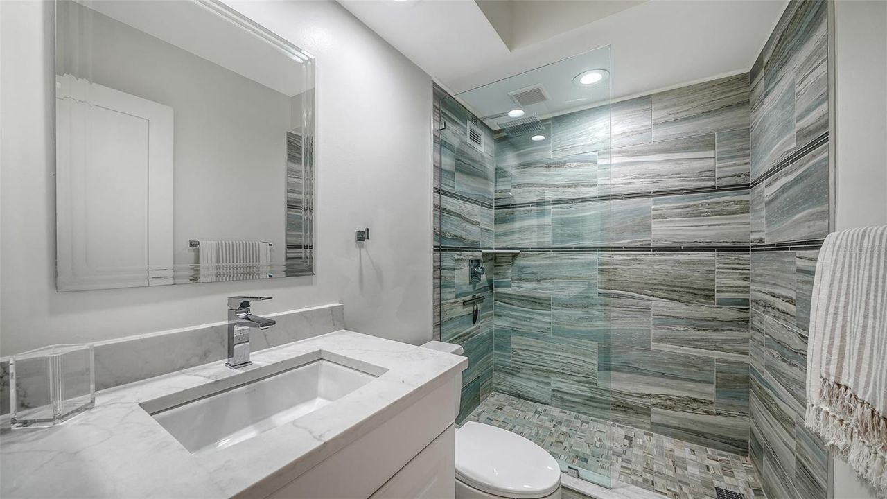 1000 Longboat Club Road, Unit 403, Longboat Key, FL 34228 Photo