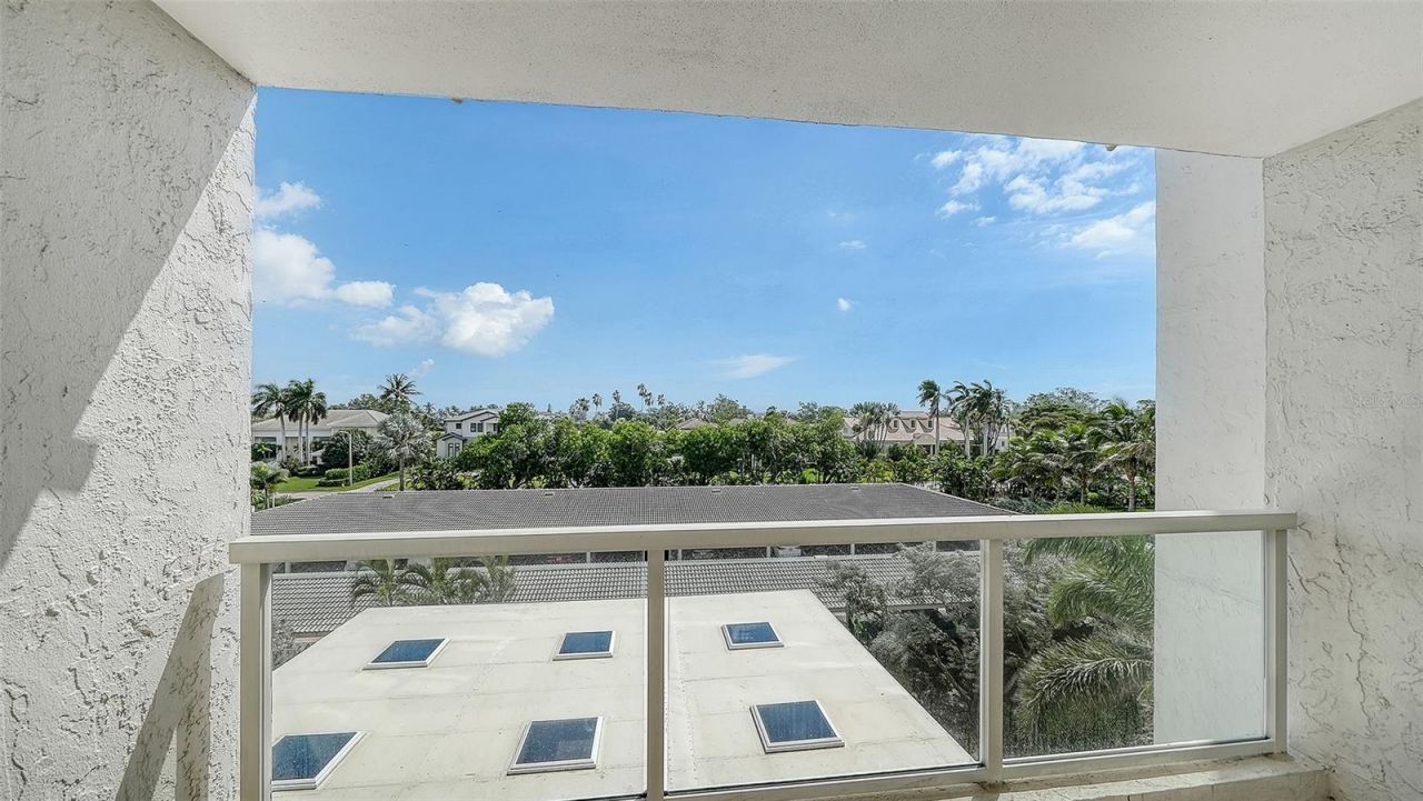 1000 Longboat Club Road, Unit 403, Longboat Key, FL 34228 Photo