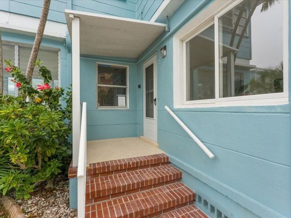 483 E SHORE DRIVE, Unit E2, CLEARWATER, FL 33767