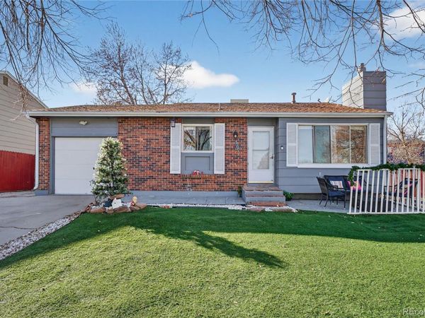 1455 S Bahama Street , Aurora, CO 80017