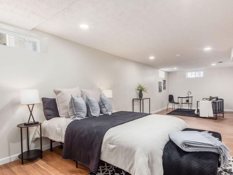 1386 E 22nd Avenue, Columbus, OH 43211 Photo 20