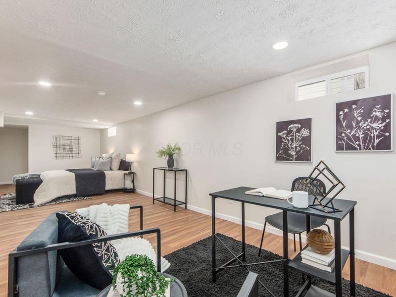 1386 E 22nd Avenue, Columbus, OH 43211 Photo 23