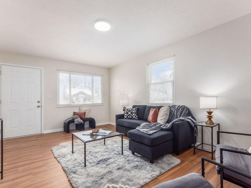 1386 E 22nd Avenue, Columbus, OH 43211 Photo 4