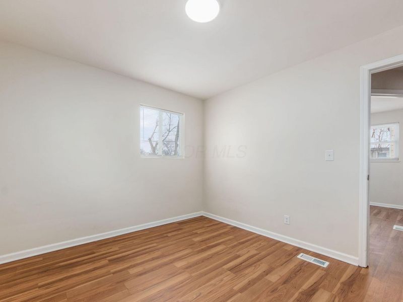 1386 E 22nd Avenue, Columbus, OH 43211 Photo 9