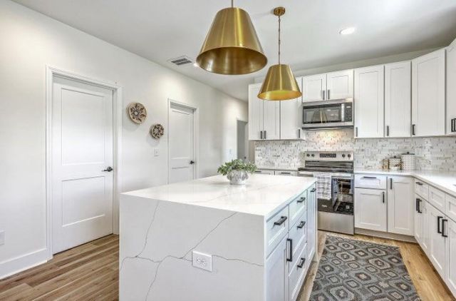 1685 Old Military Road Photo 12