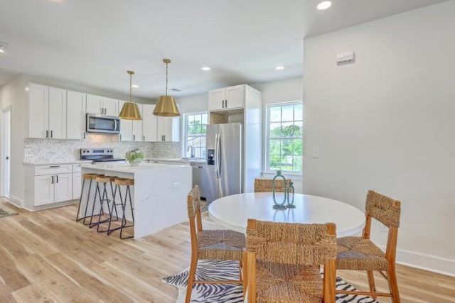 1685 Old Military Road Photo 8