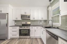 434 Stoneycreek Lane photo 4