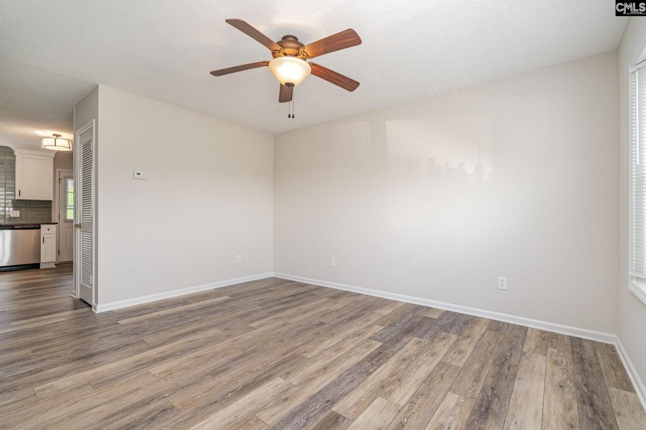 434 Stoneycreek Lane Photo 6