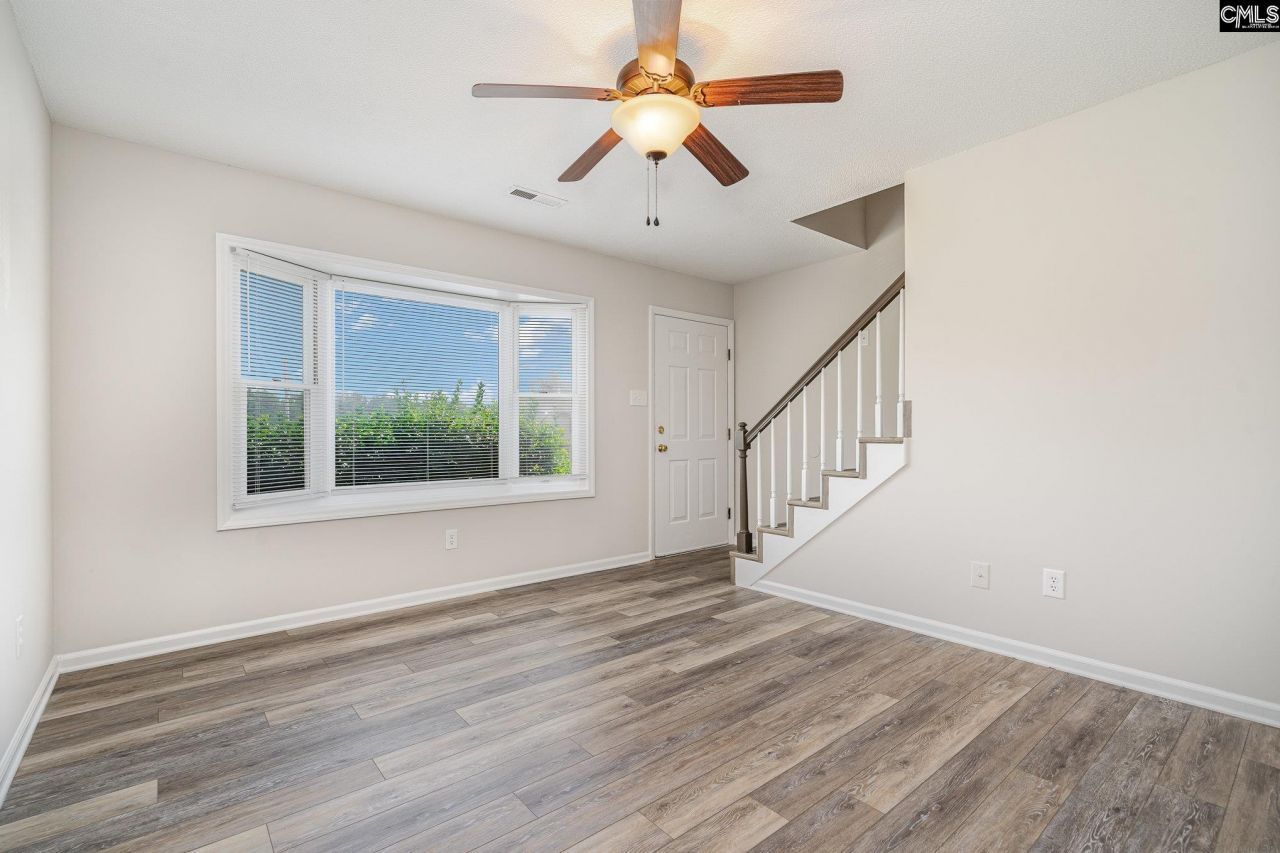 434 Stoneycreek Lane Photo 8