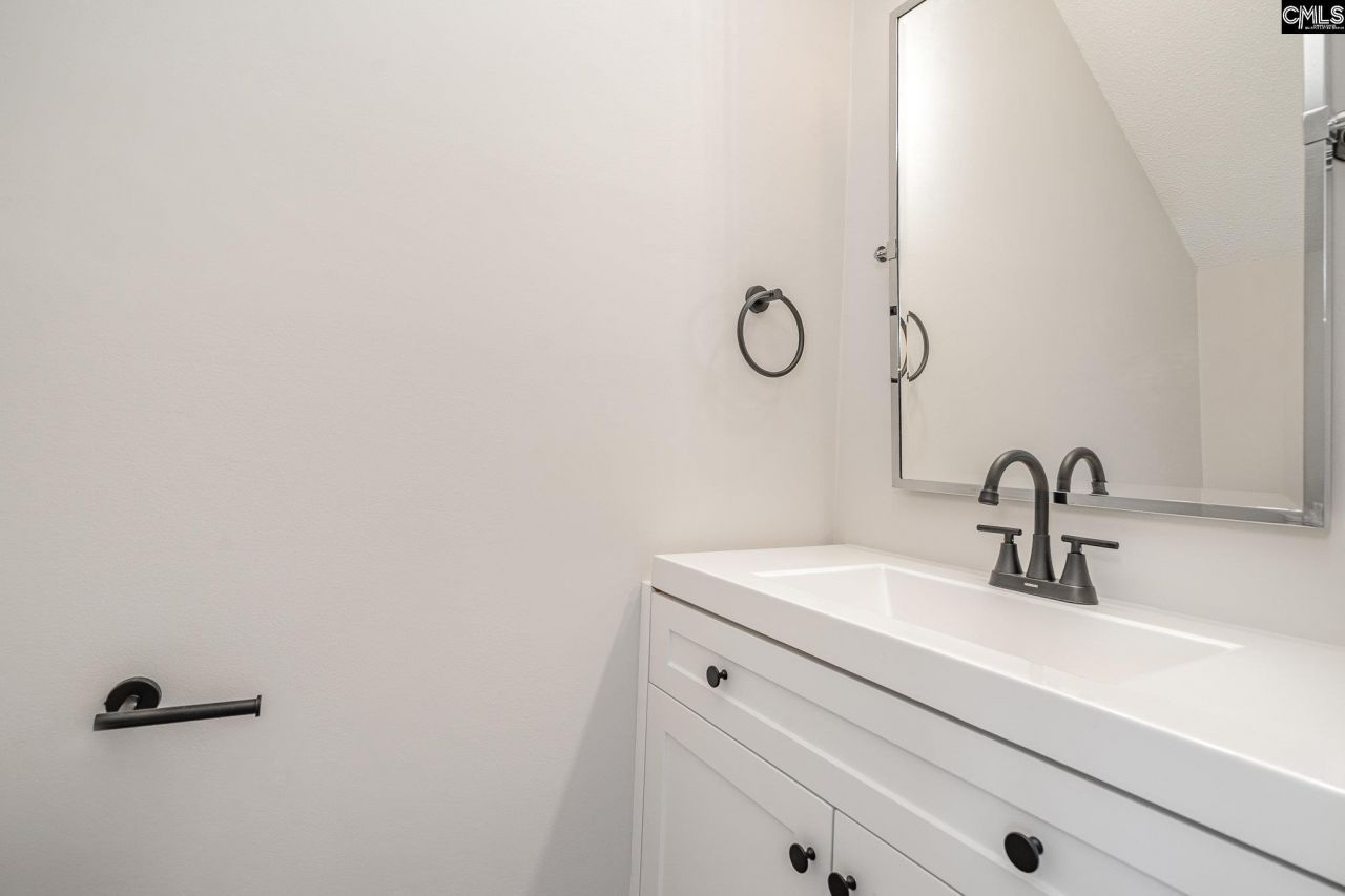 434 Stoneycreek Lane Photo 9