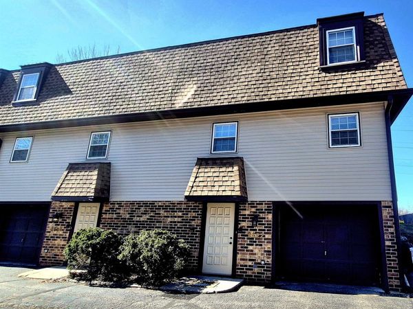 2522 W Memorial Drive, Janesville, WI 53548