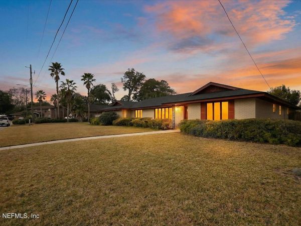 4219 LA LOSA Drive, Jacksonville, FL 32217