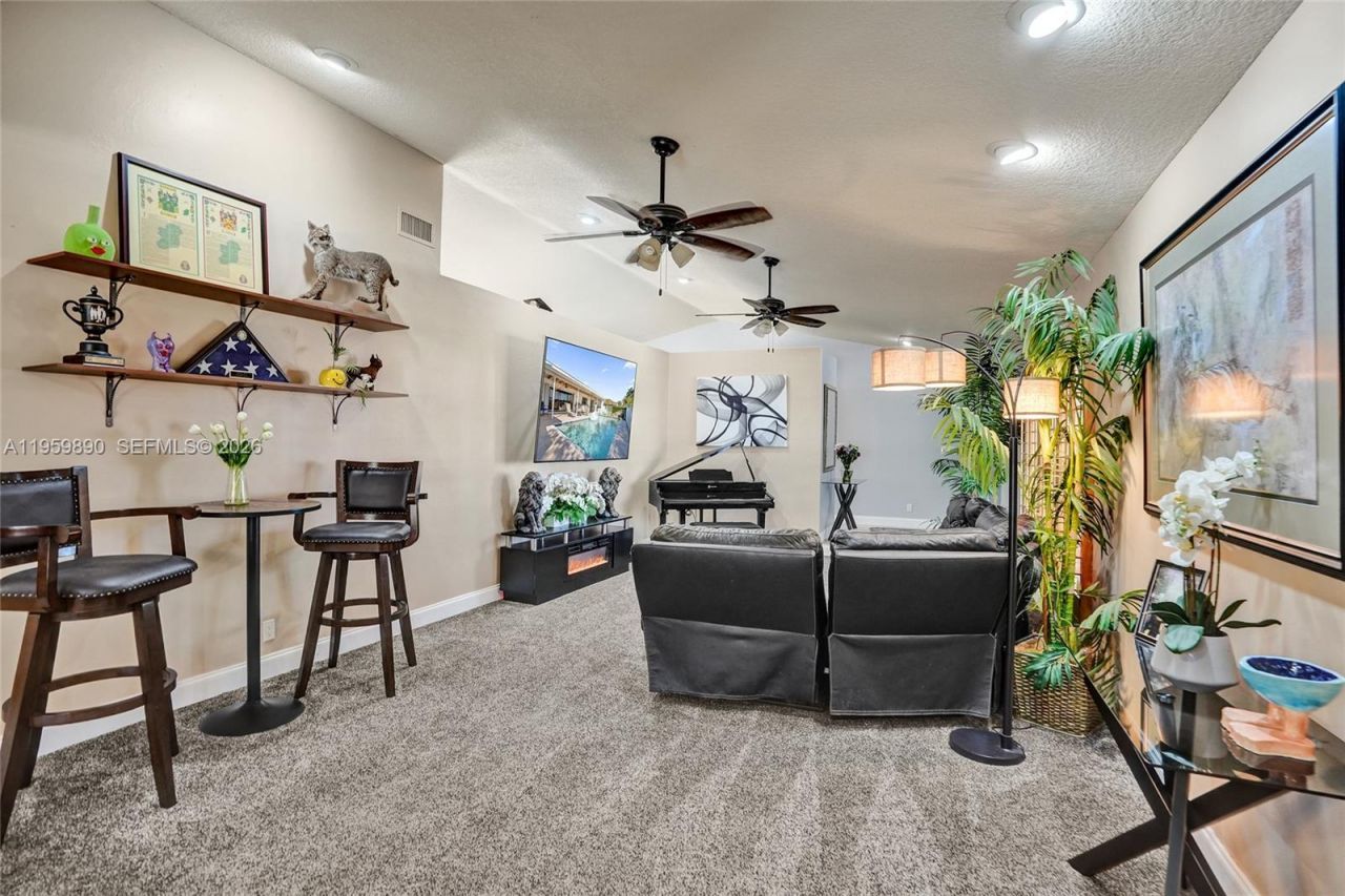 10180 SW 1st Ct, Coral Springs, FL 33071 Photo