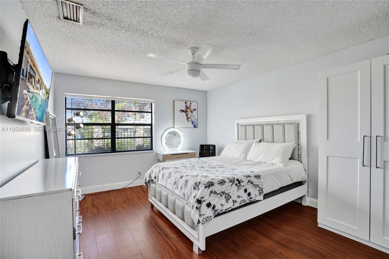 10180 SW 1st Ct, Coral Springs, FL 33071 Photo