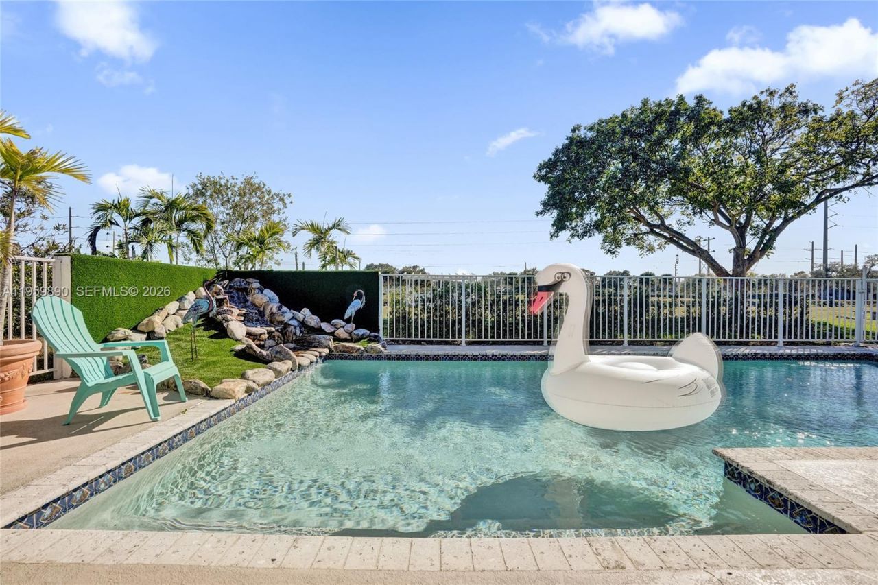 10180 SW 1st Ct, Coral Springs, FL 33071 Photo