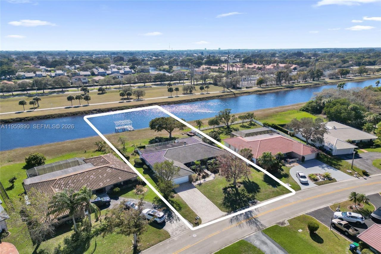 10180 SW 1st Ct, Coral Springs, FL 33071 Photo