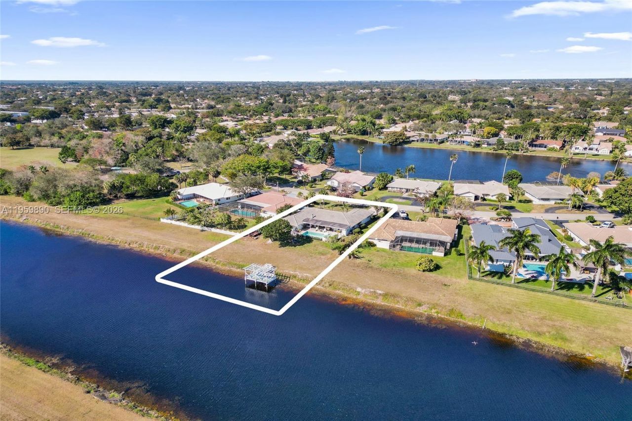 10180 SW 1st Ct, Coral Springs, FL 33071 Photo