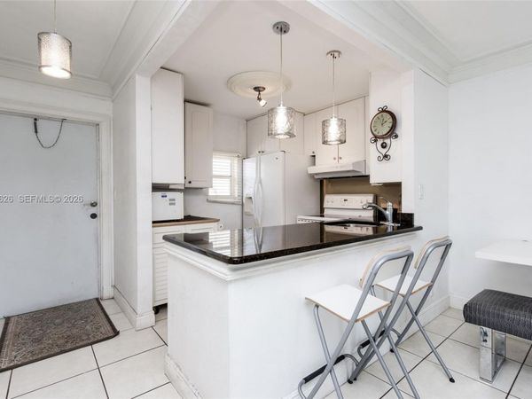 4341 NW 16th St, Unit 101, Lauderhill, FL 33313