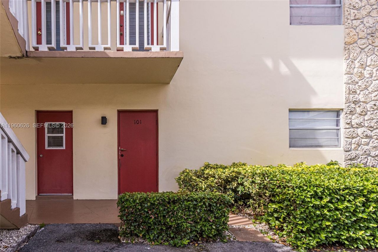 4341 NW 16th St, Unit 101, Lauderhill, FL 33313 Photo