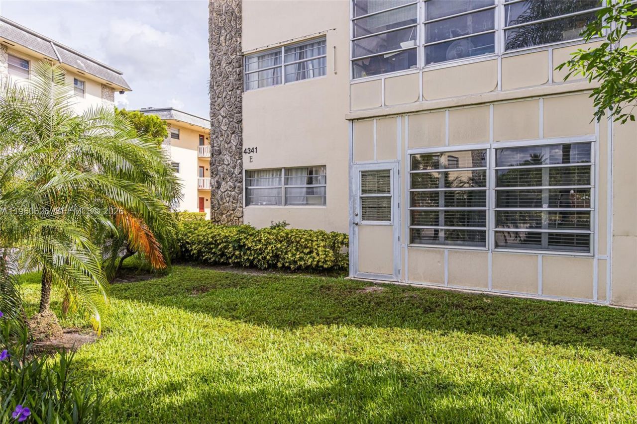 4341 NW 16th St, Unit 101, Lauderhill, FL 33313 Photo