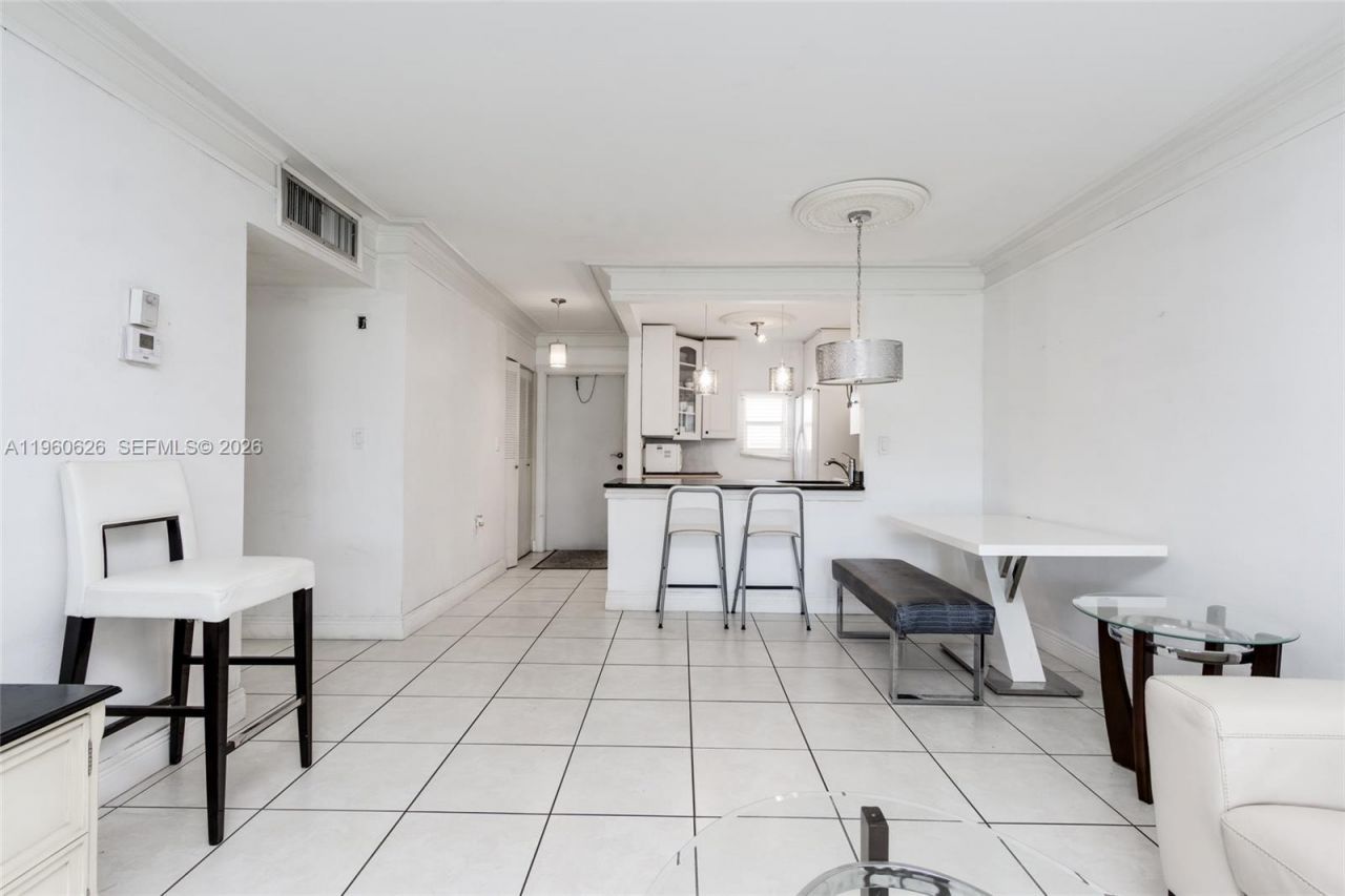 4341 NW 16th St, Unit 101, Lauderhill, FL 33313 Photo