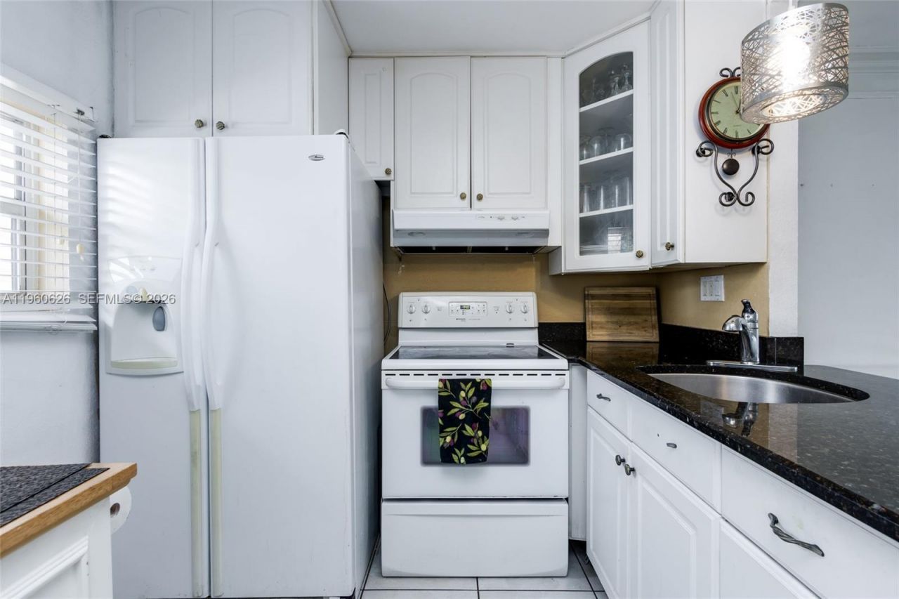 4341 NW 16th St, Unit 101, Lauderhill, FL 33313 Photo